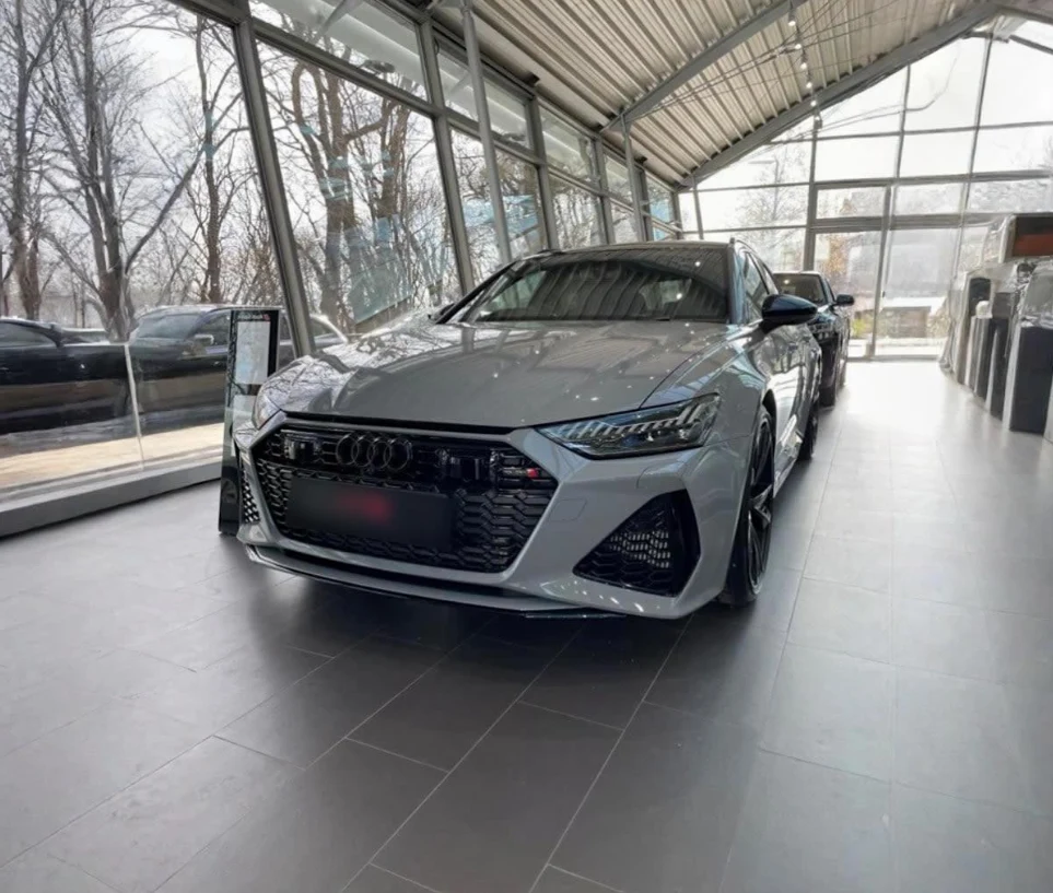 Audi RS6 Avant rental